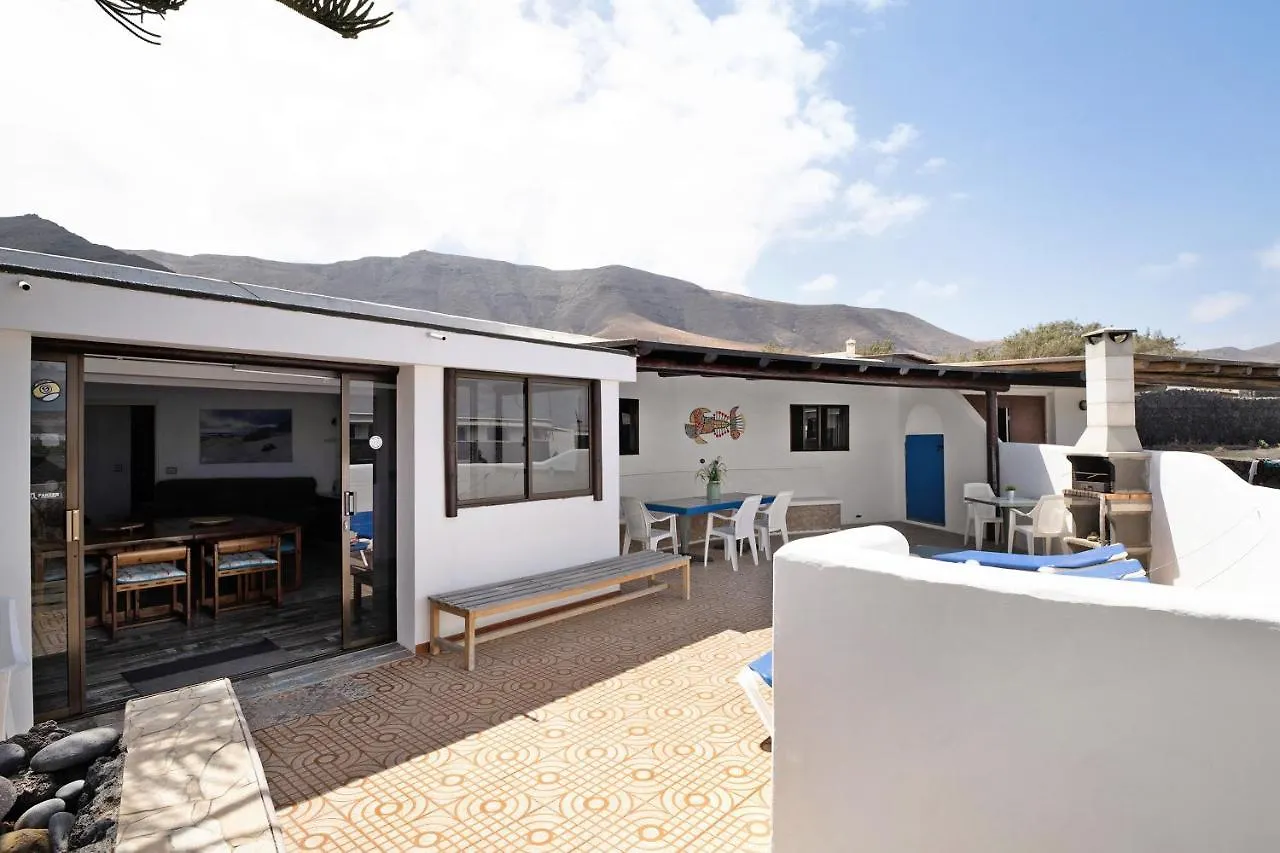 Bungalow Famara, Lanzarote Holiday home